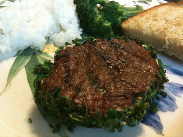 Herb-Coated Top Sirloin with Brocolli and Rice